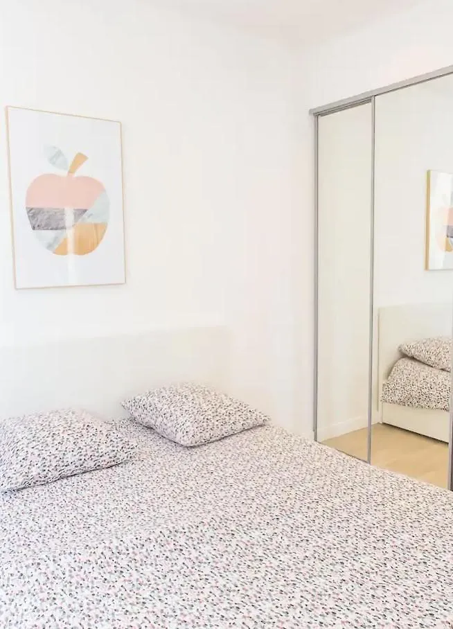 Amazing Large 1-Bedroom Cannes 0*,